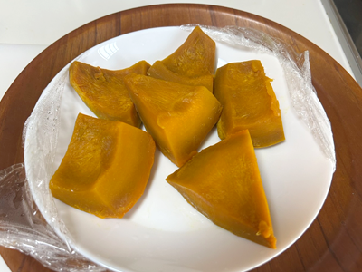 “電子レンジで加熱されたかぼちゃ
